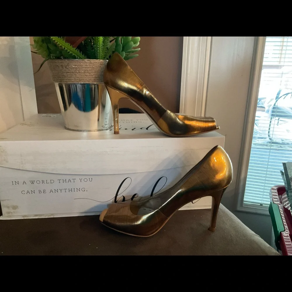 Gianni Bini Gold Bronze Peep Open Toe Pump Heels Sz 9